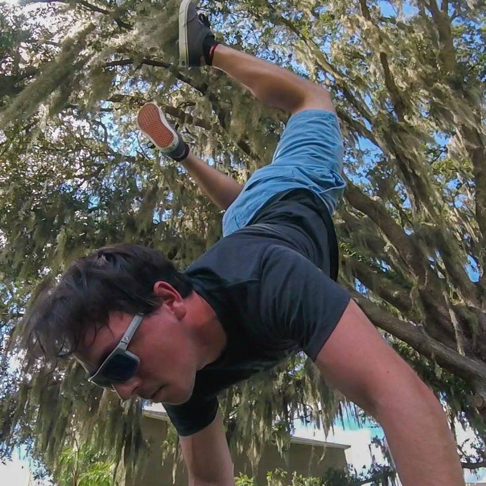 Meet your Posher, Cody